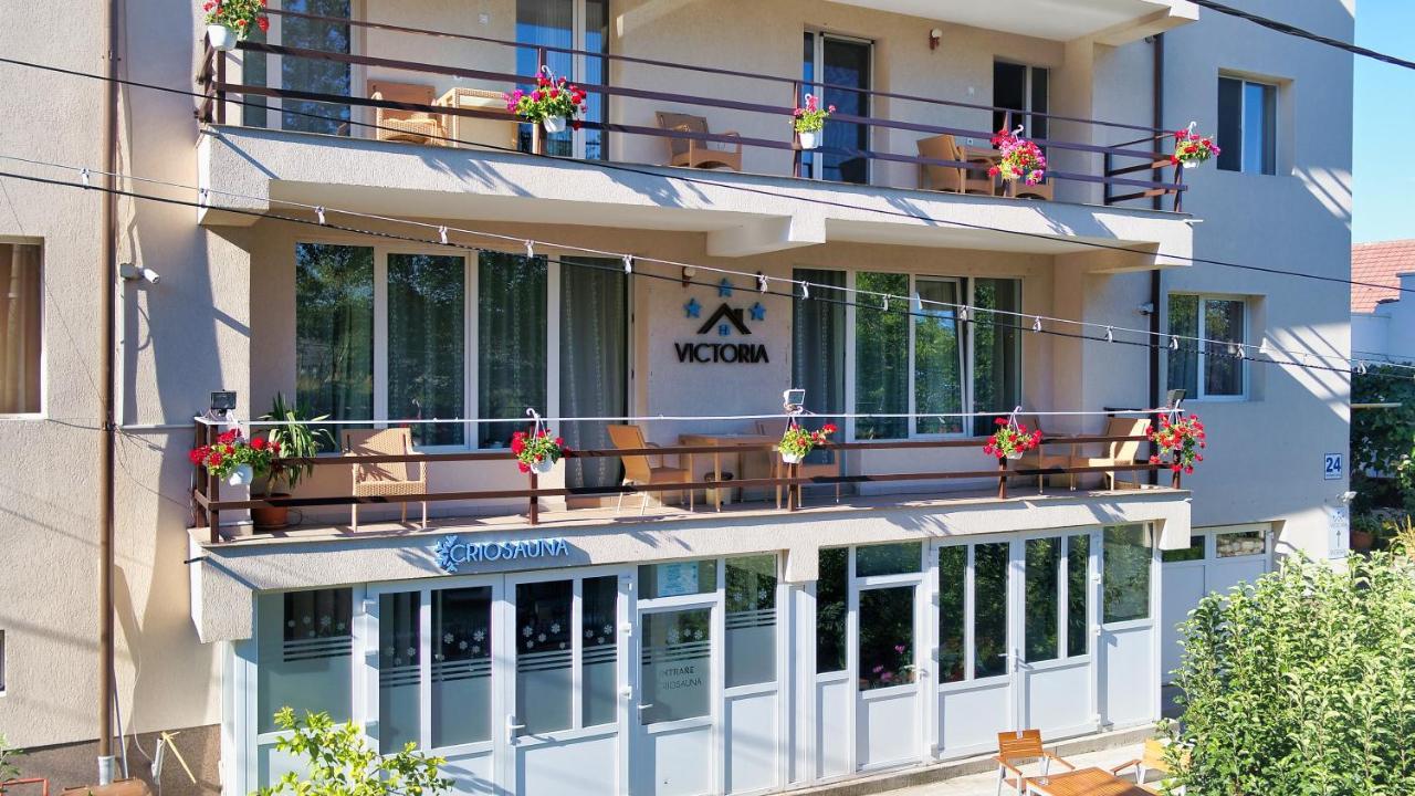 Vila Victoria Râmnicu Vâlcea Exterior foto